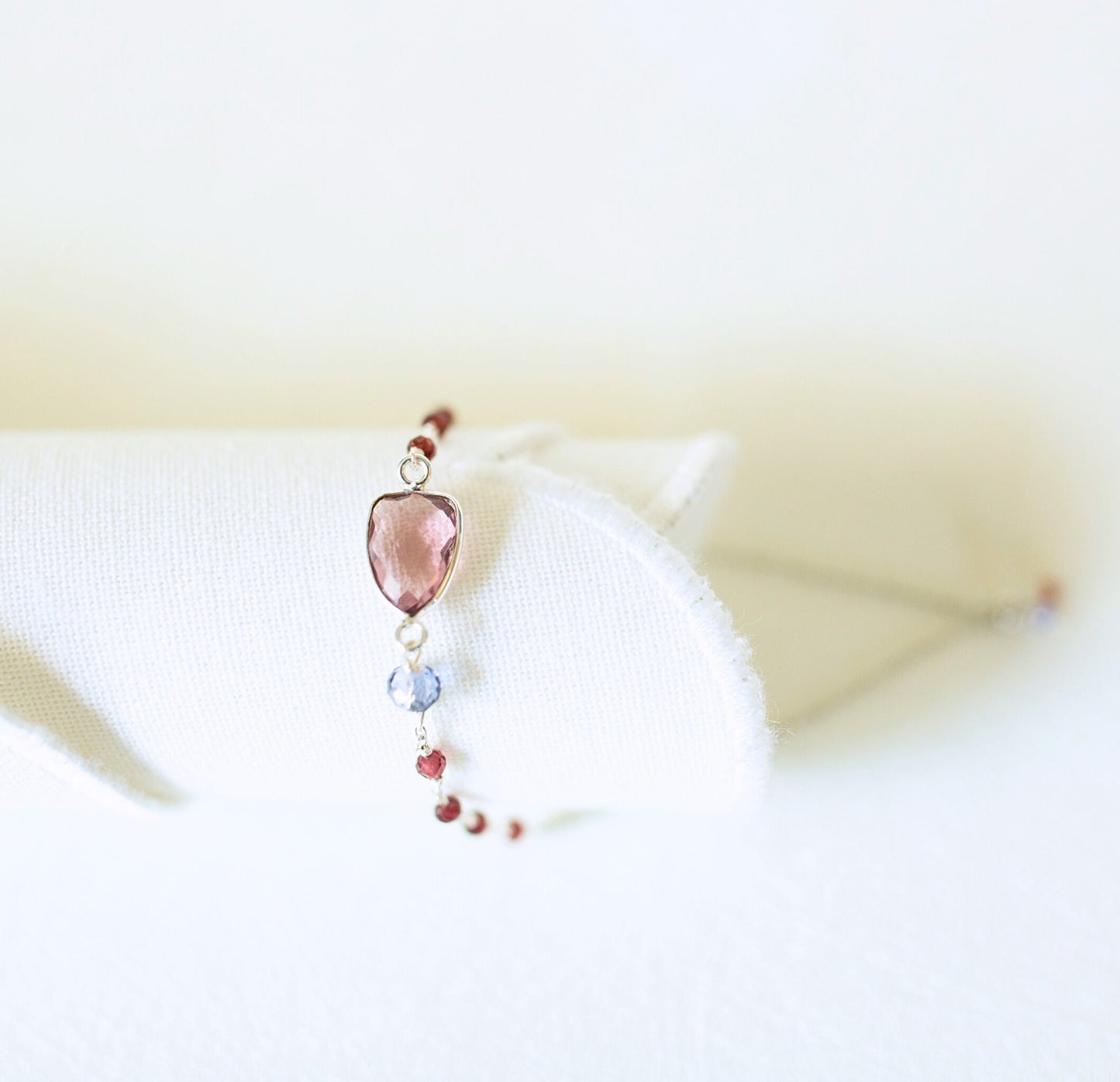 Rhodolite Garnet Silver Isla Bracelet